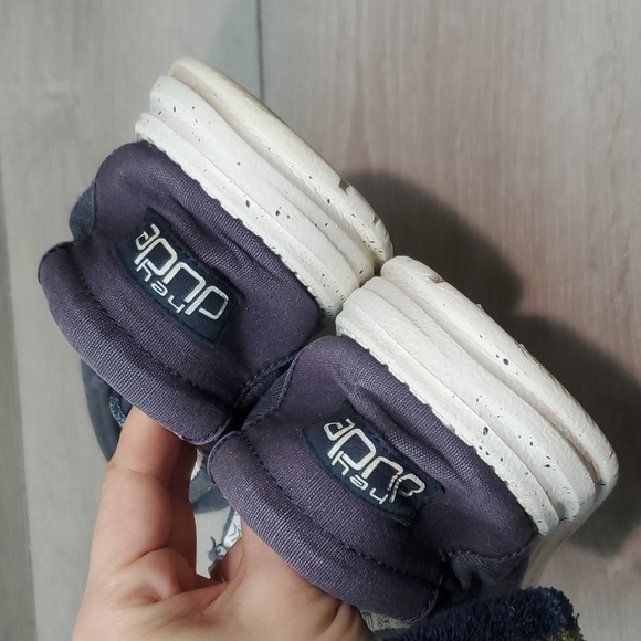 Hey Dude Mens Wally Chambray Blue Mirage Loafer Slip on shoes sz 10 - Picture 6 of 11